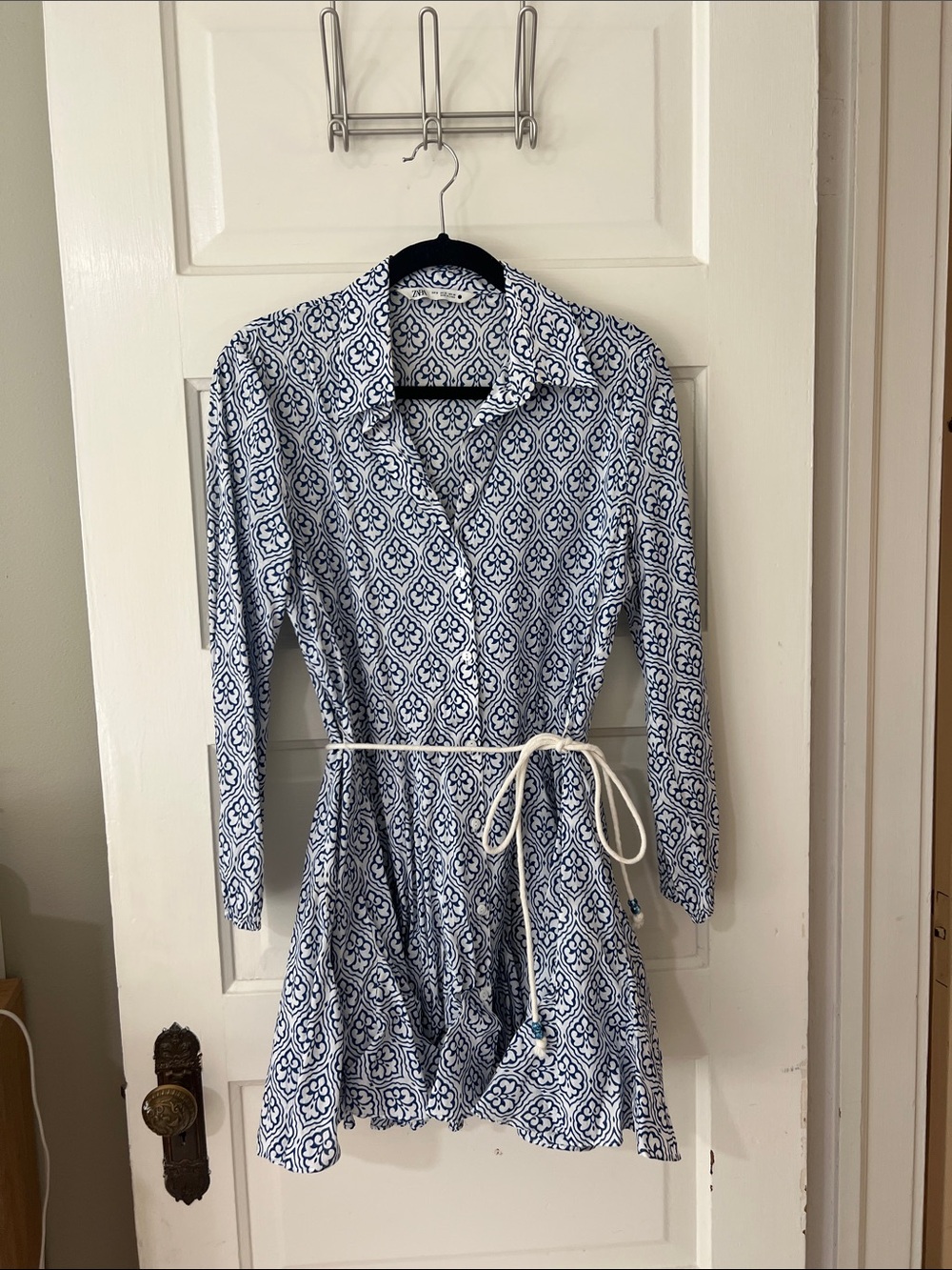 Zara Blue and White Patterned Long Sleeve Shirt Dress